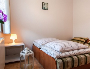 Pokoje, apartamenty, domki Krysia 