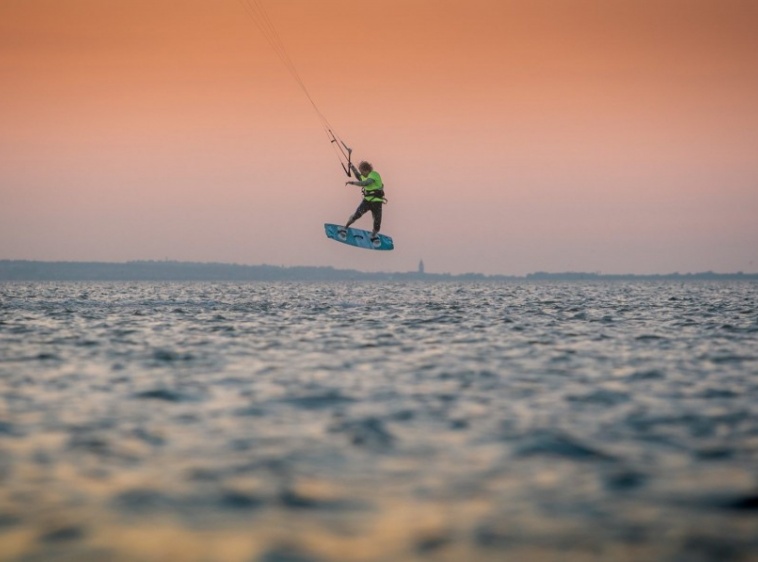 SurfPoint Kitesurfing w bazie Maszoperia
