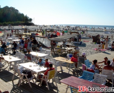 nad Piaśnicą kiedyś (2005 r) był klub beach bols bar