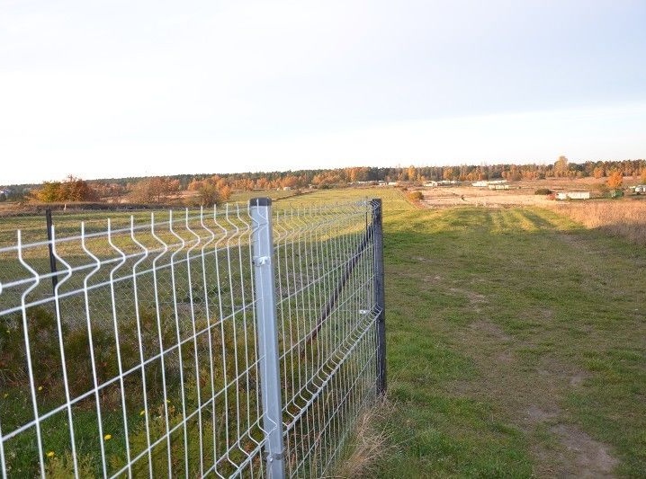 Na sprzedaż Dwie działki budowlane po 1550 m2.