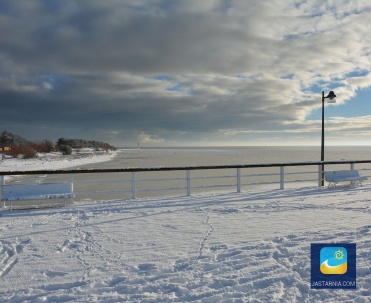 Zamarznięte wody Zatoki Puckiej.