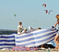 Plaża za parawanem, czyli nadbałtycki trend wśród plażowiczów